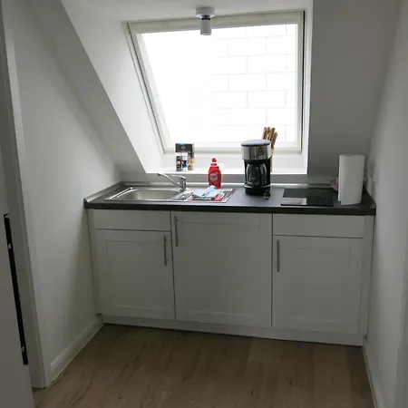 Apartmenthuus Koenig * نورديرني