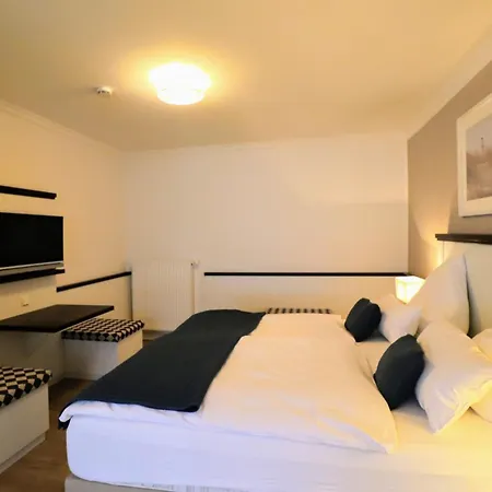 Apartmenthuus Koenig 펜션 *